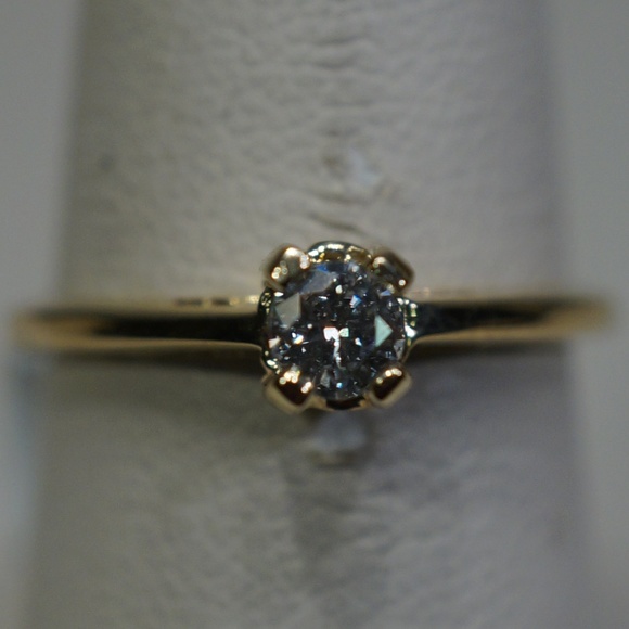 14KY Gold Solitaire Genuine Diamond Ring